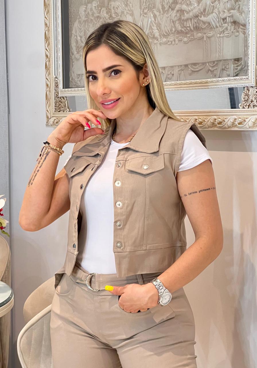 Conjunto Chaleco Elegante